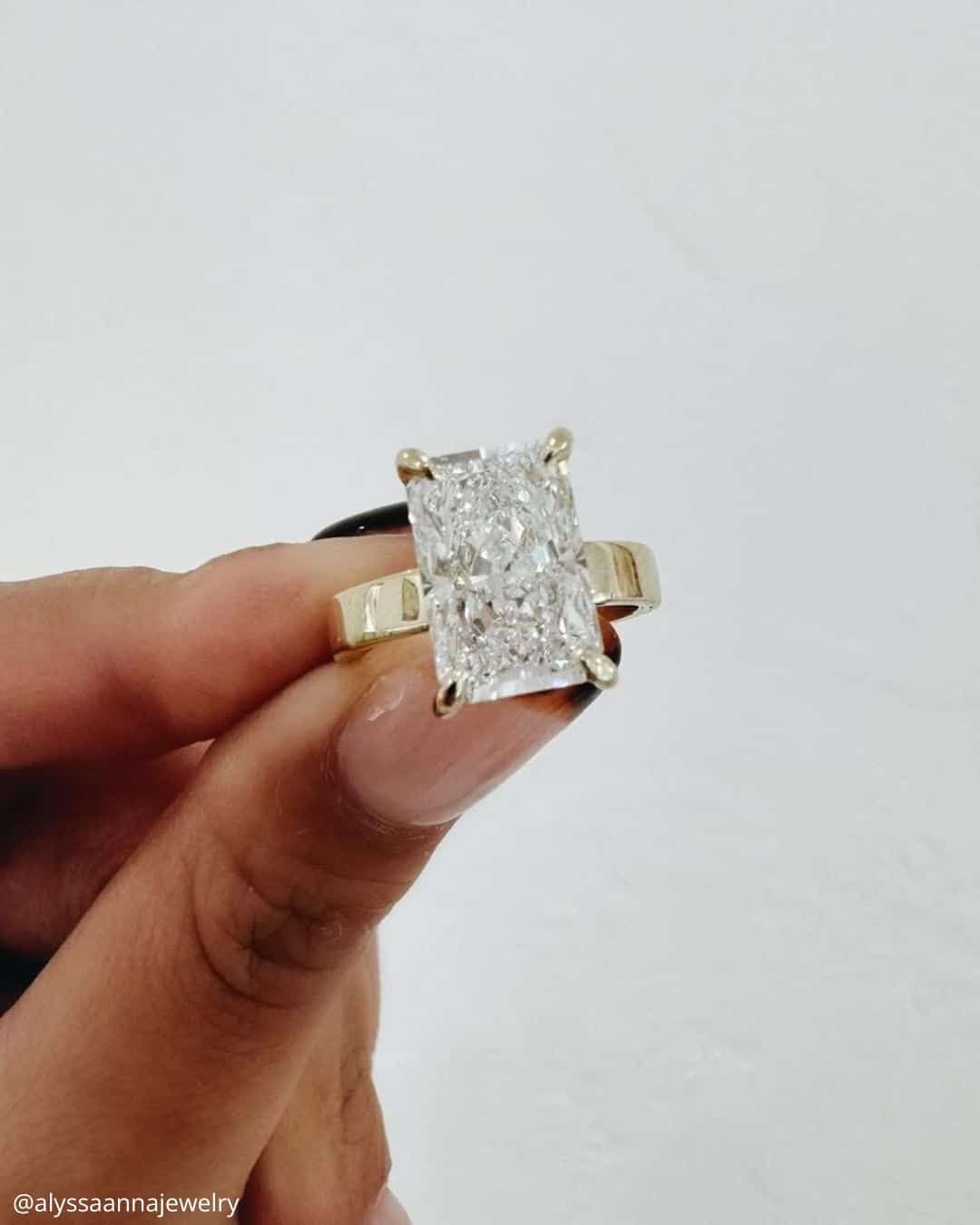 Moissanite Engagement Rings