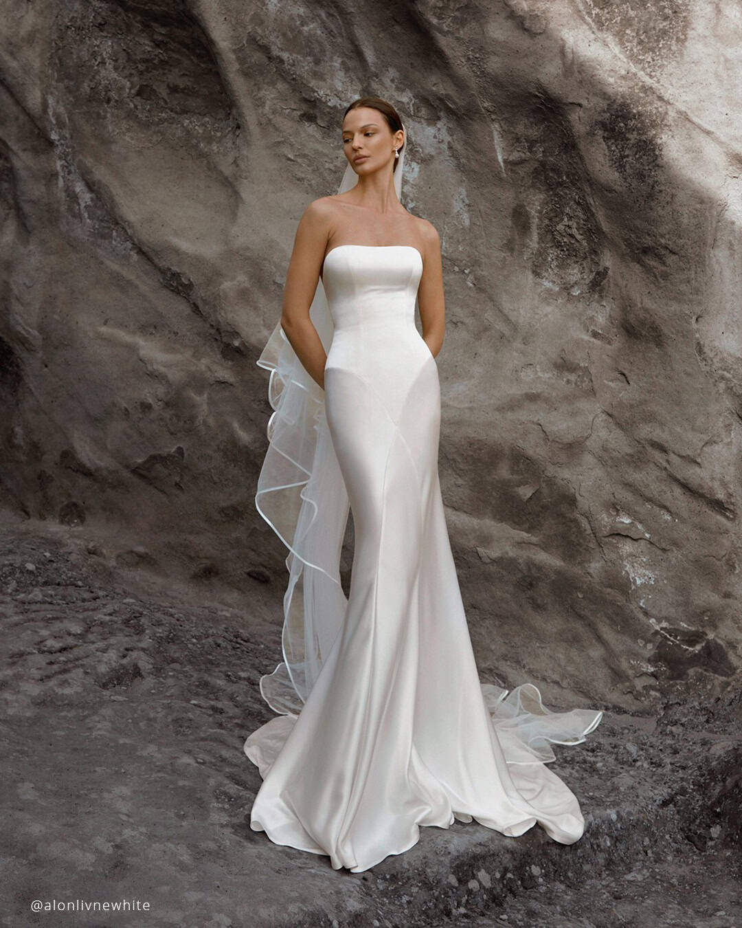 Short Beach Wedding Dresses