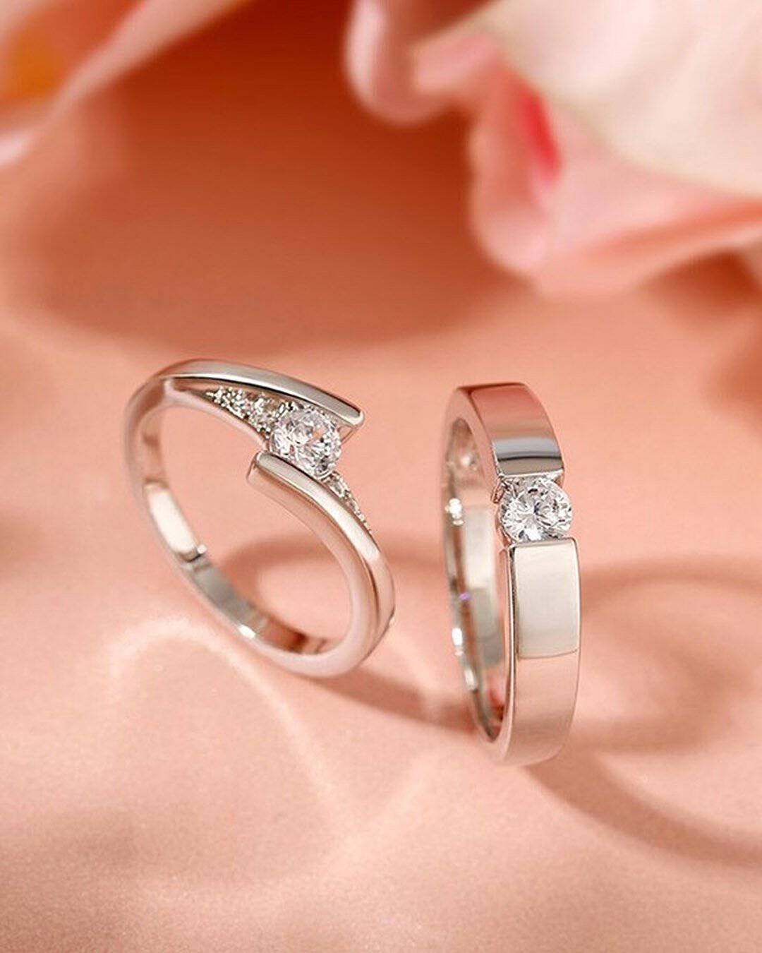 Heart-Shaped Charming Rings