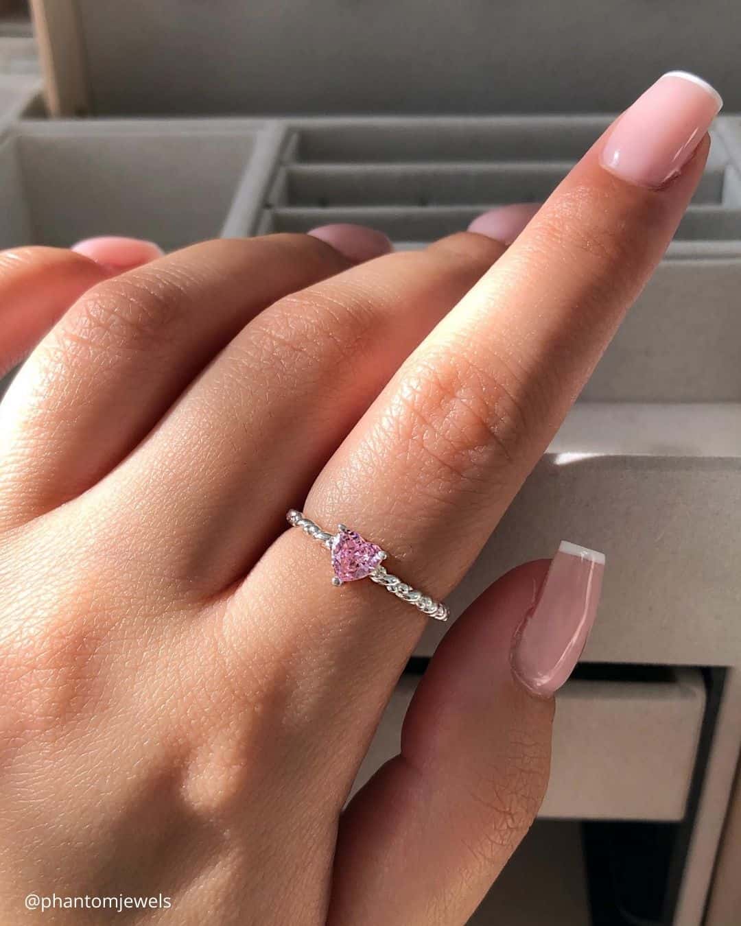 Heart-Shaped Charming Rings