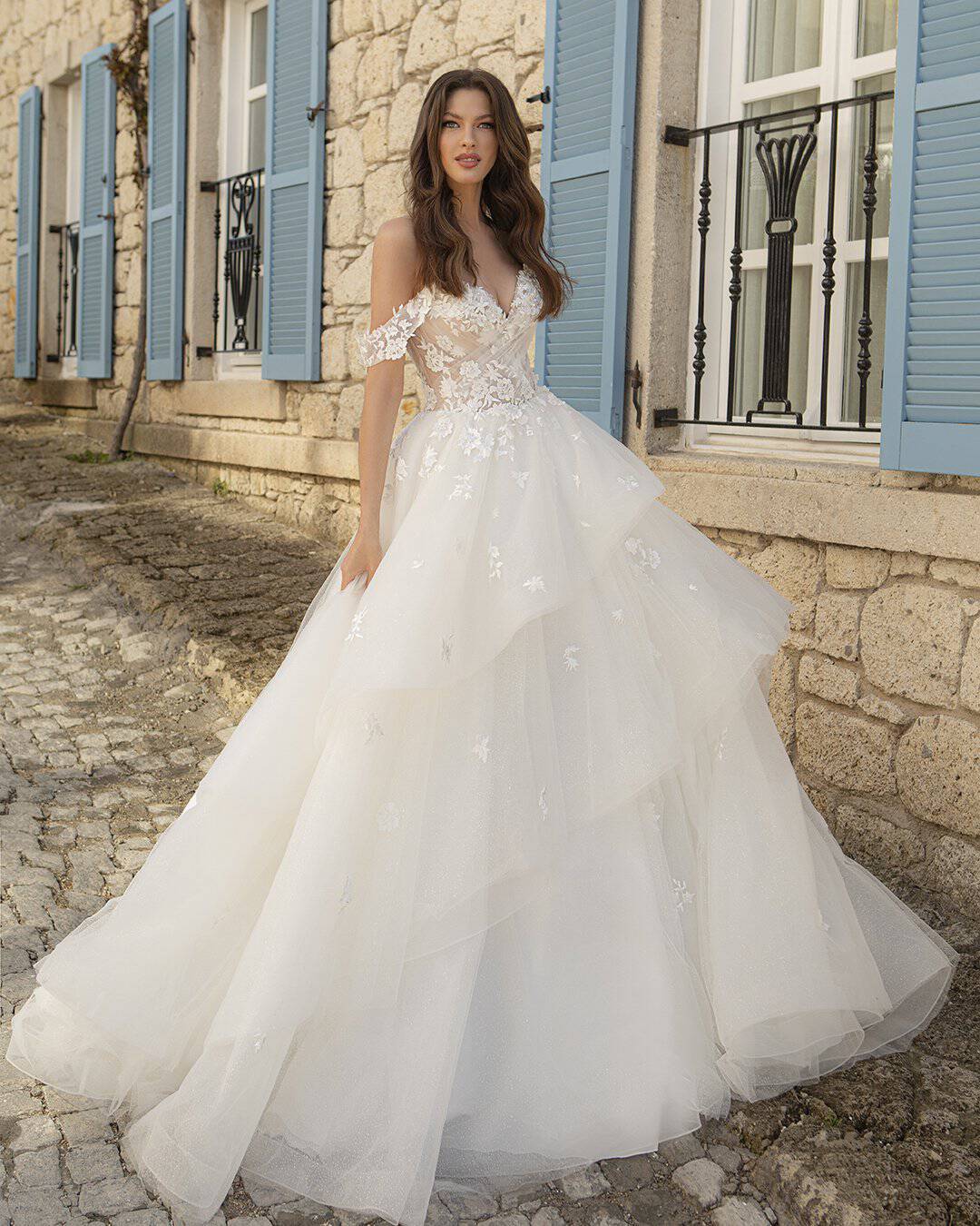 Fashion Wedding Dresses With Puff Sleeves