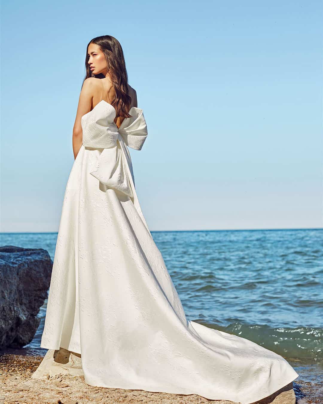 Fashion Wedding Dresses With High Slit