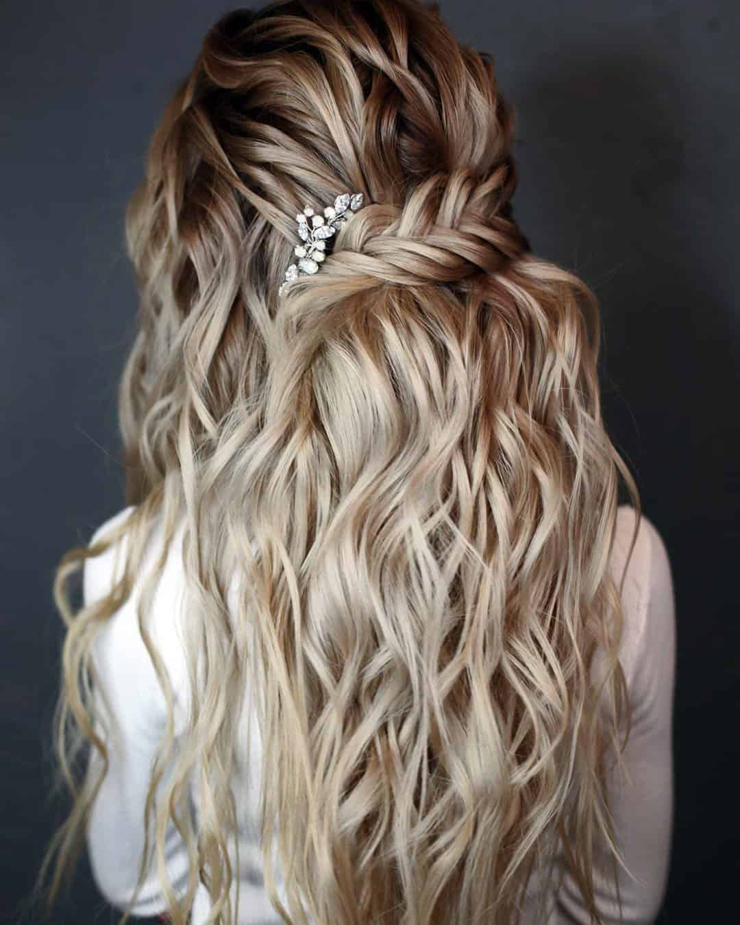 Boho Wedding Hairstyles With Veil