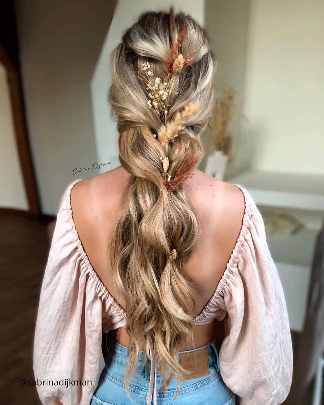 Quick And Easy Bohemian Wedding Hairstyles Ideas