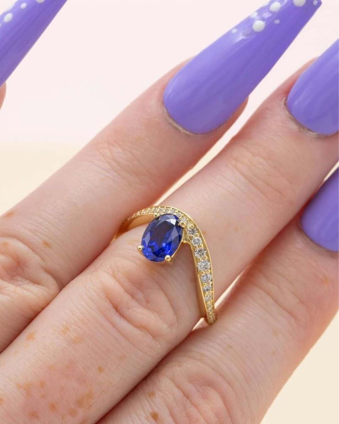 Gorgeous Emerald Engagement Rings