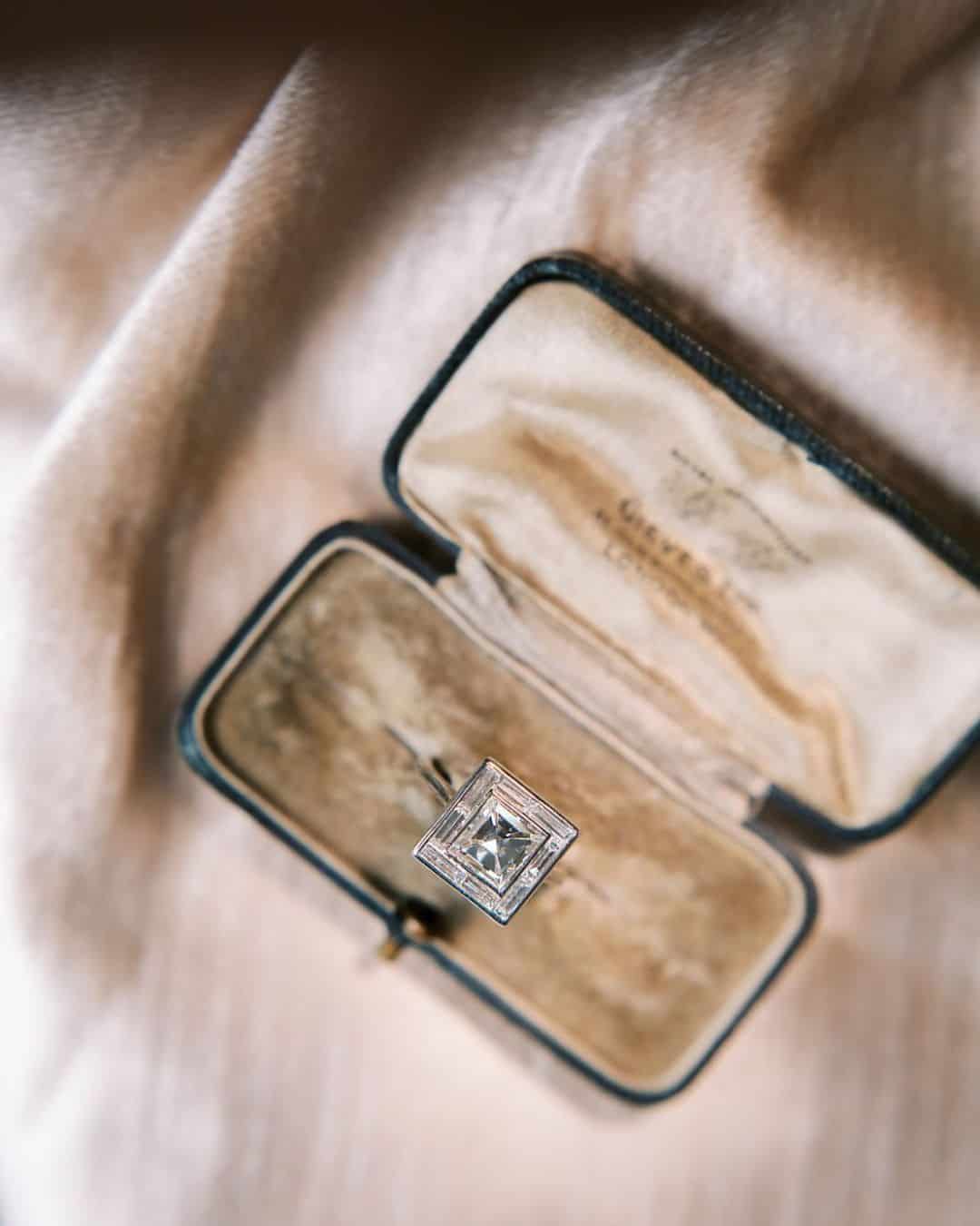 White Gold Engagement Rings