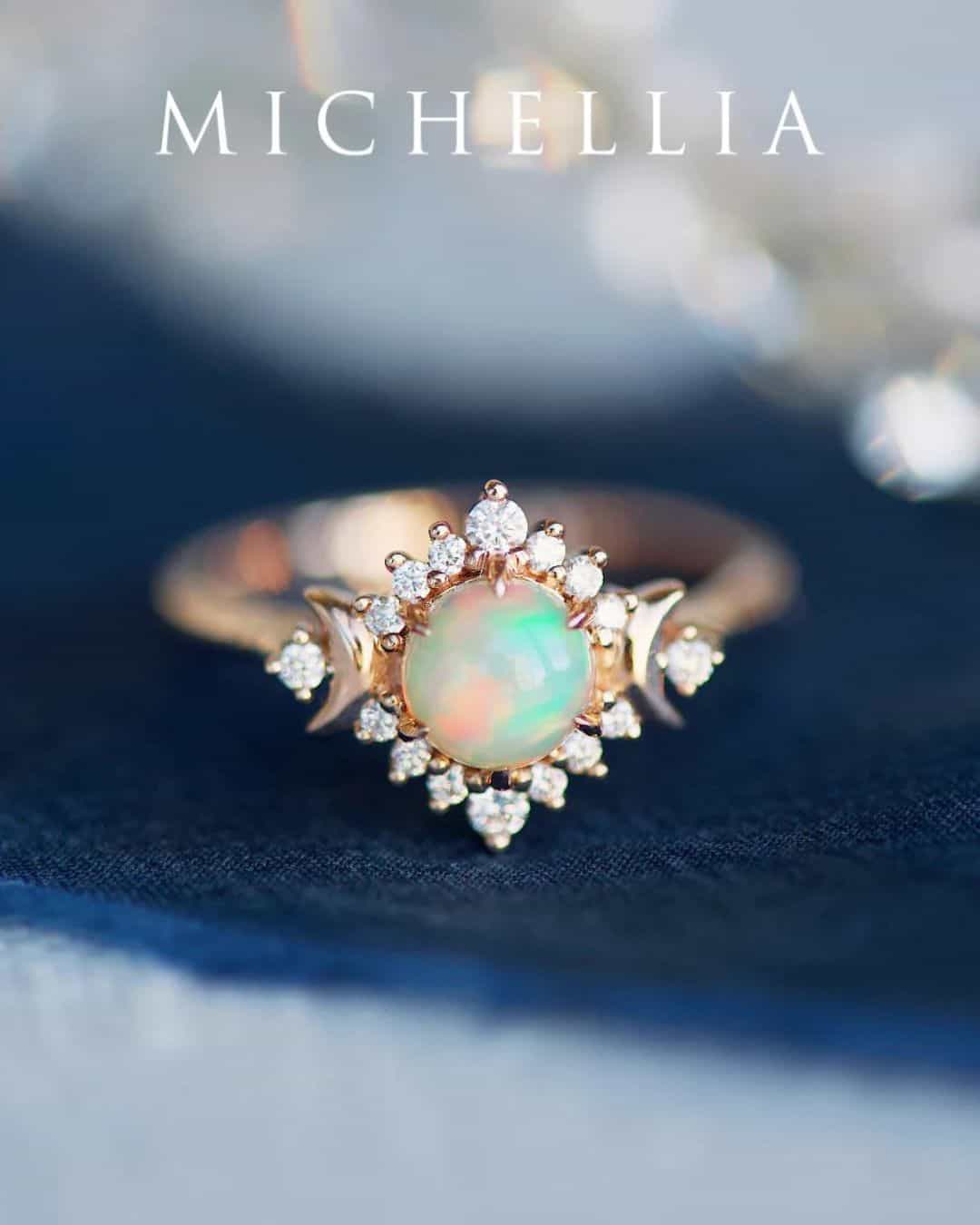 White Gold Engagement Rings