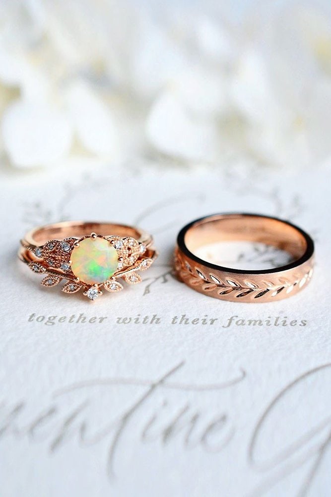 Oval Cut Engagement Rings