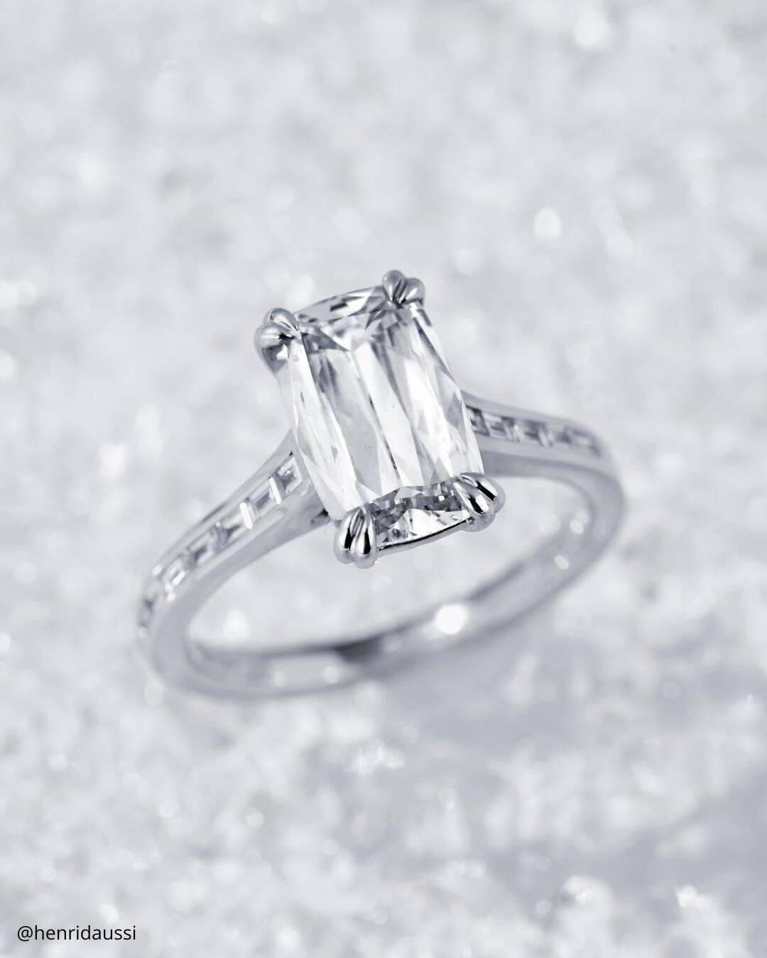 Engagement Rings With Solitaire Center Stone