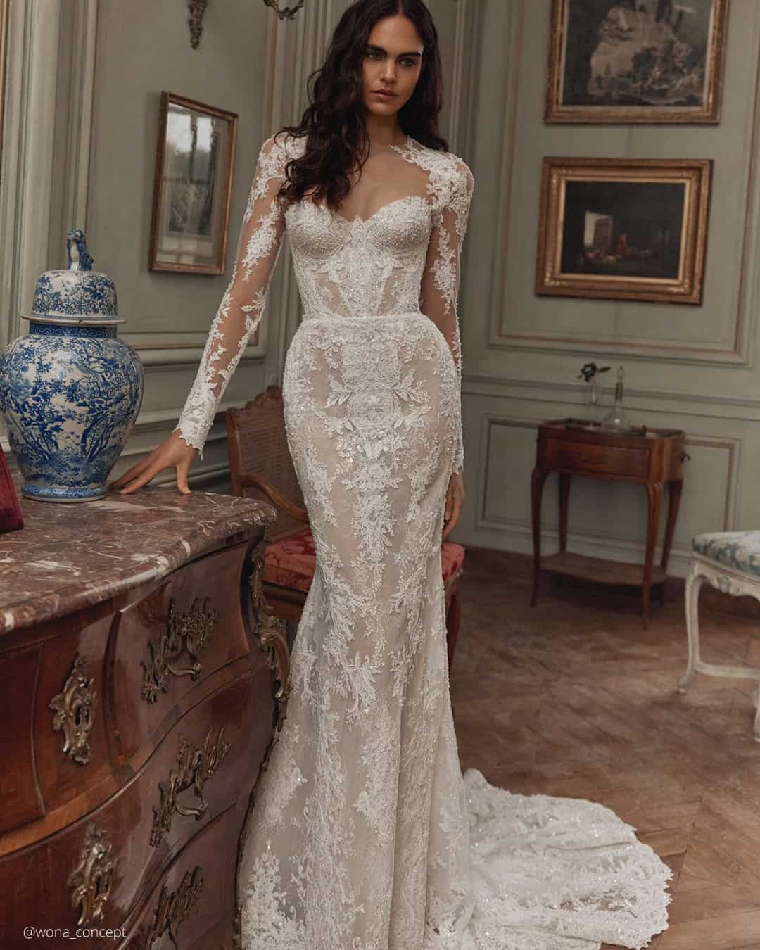 Vintage Lace Wedding Dresses