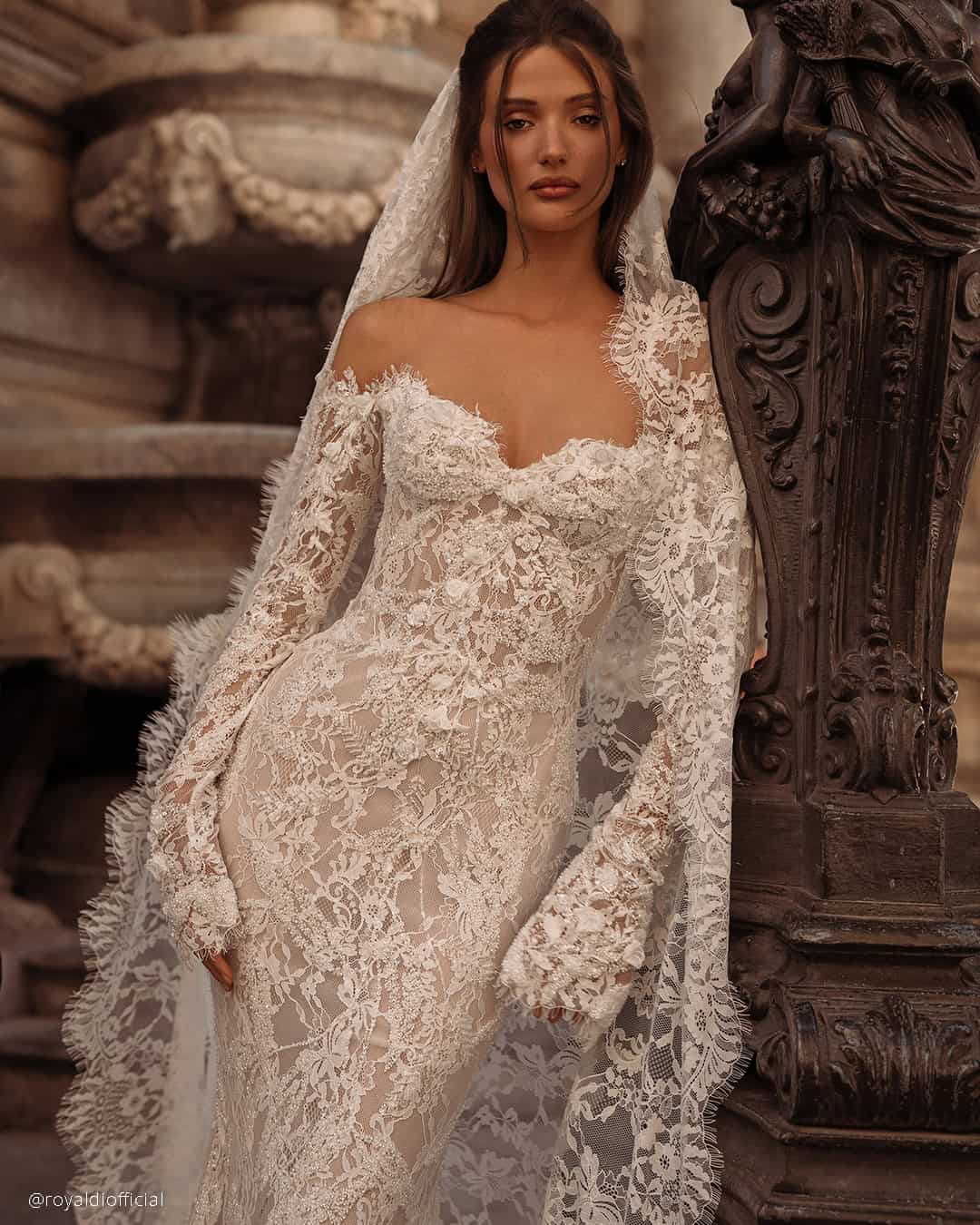 Vintage Lace Wedding Dresses
