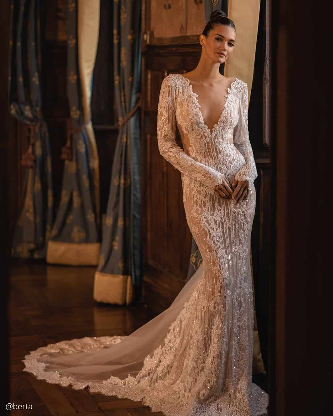 Beach Unique Lace Wedding Dresses
