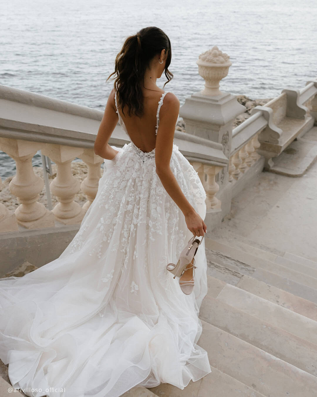 Long Sleeve Lace Wedding Dresses