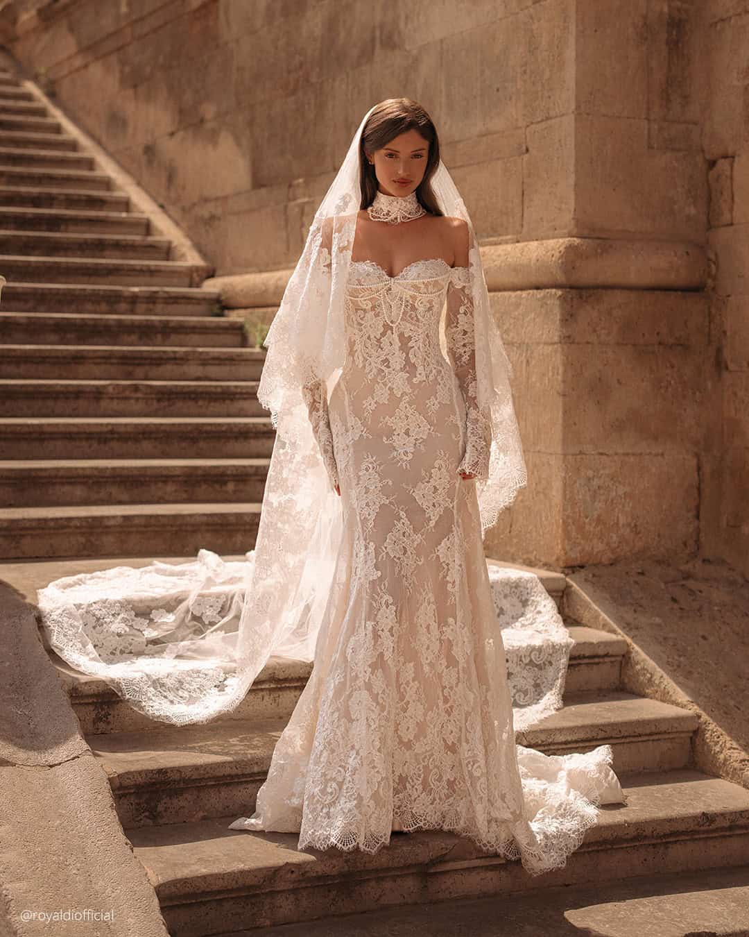Vintage Lace Wedding Dresses