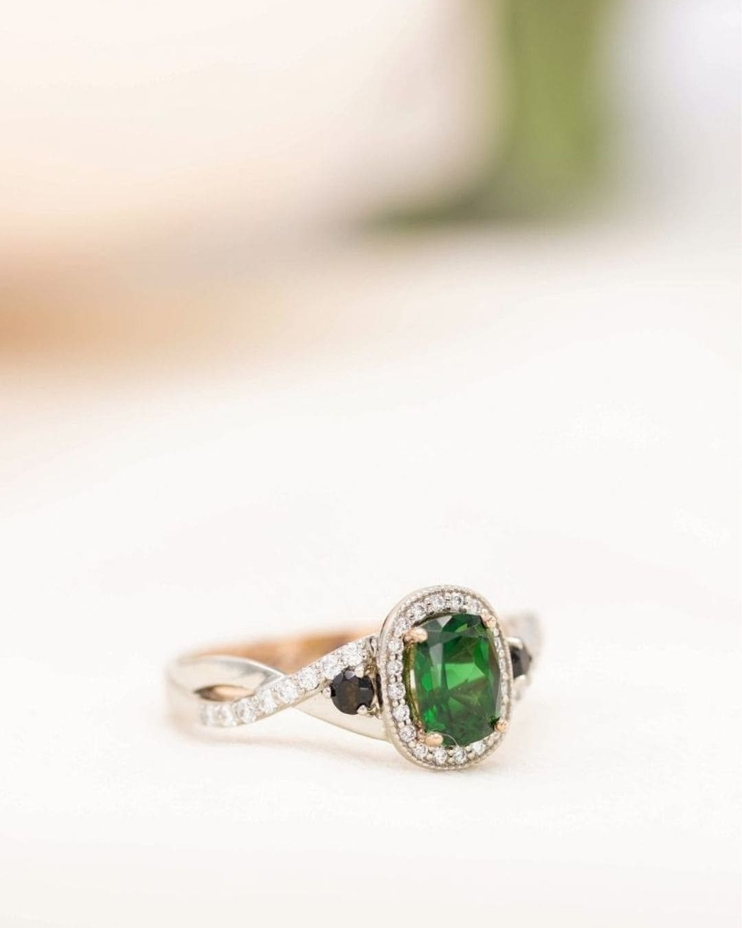 Engagement Rings With Twisted Bands