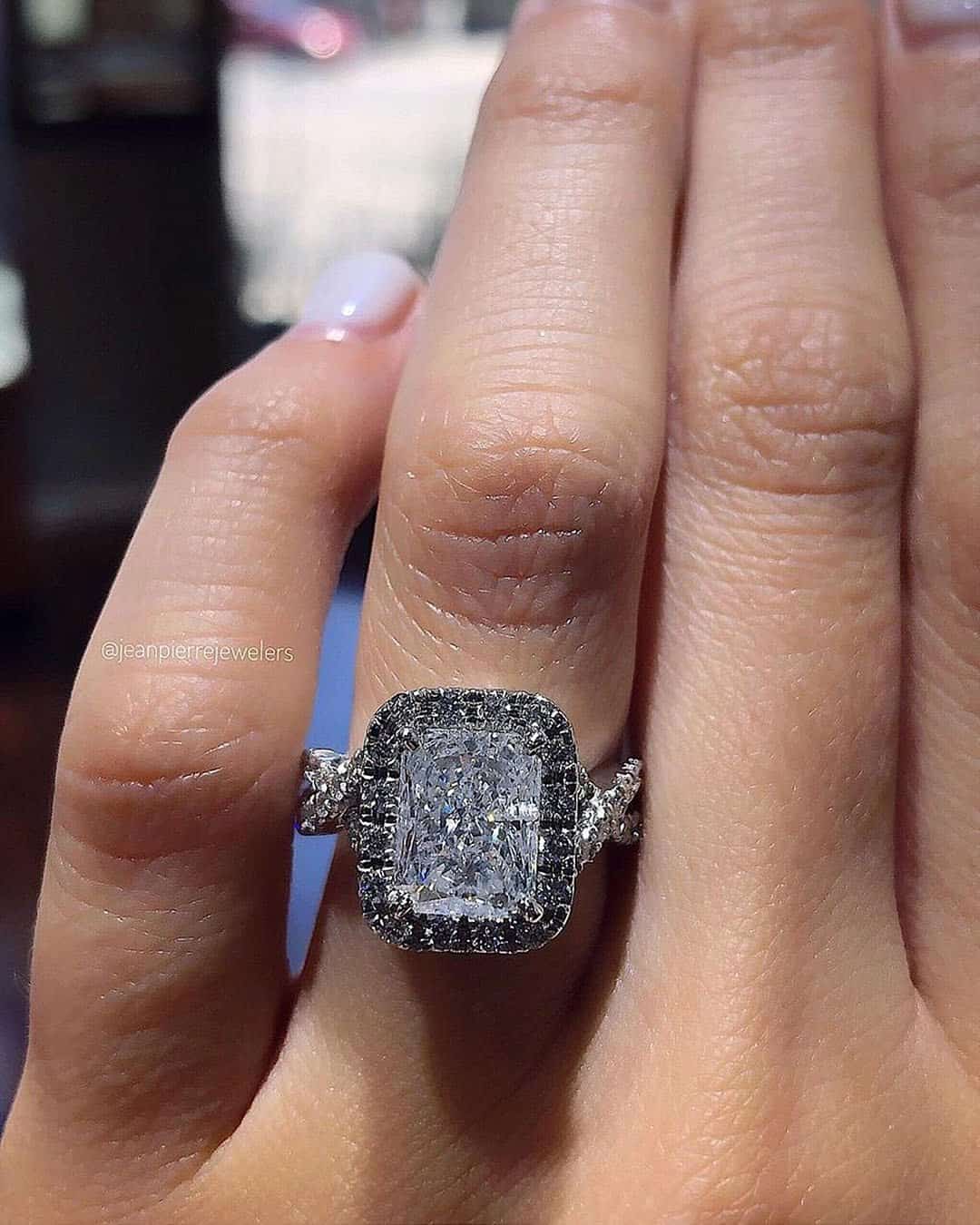 Vintage Engagement Rings