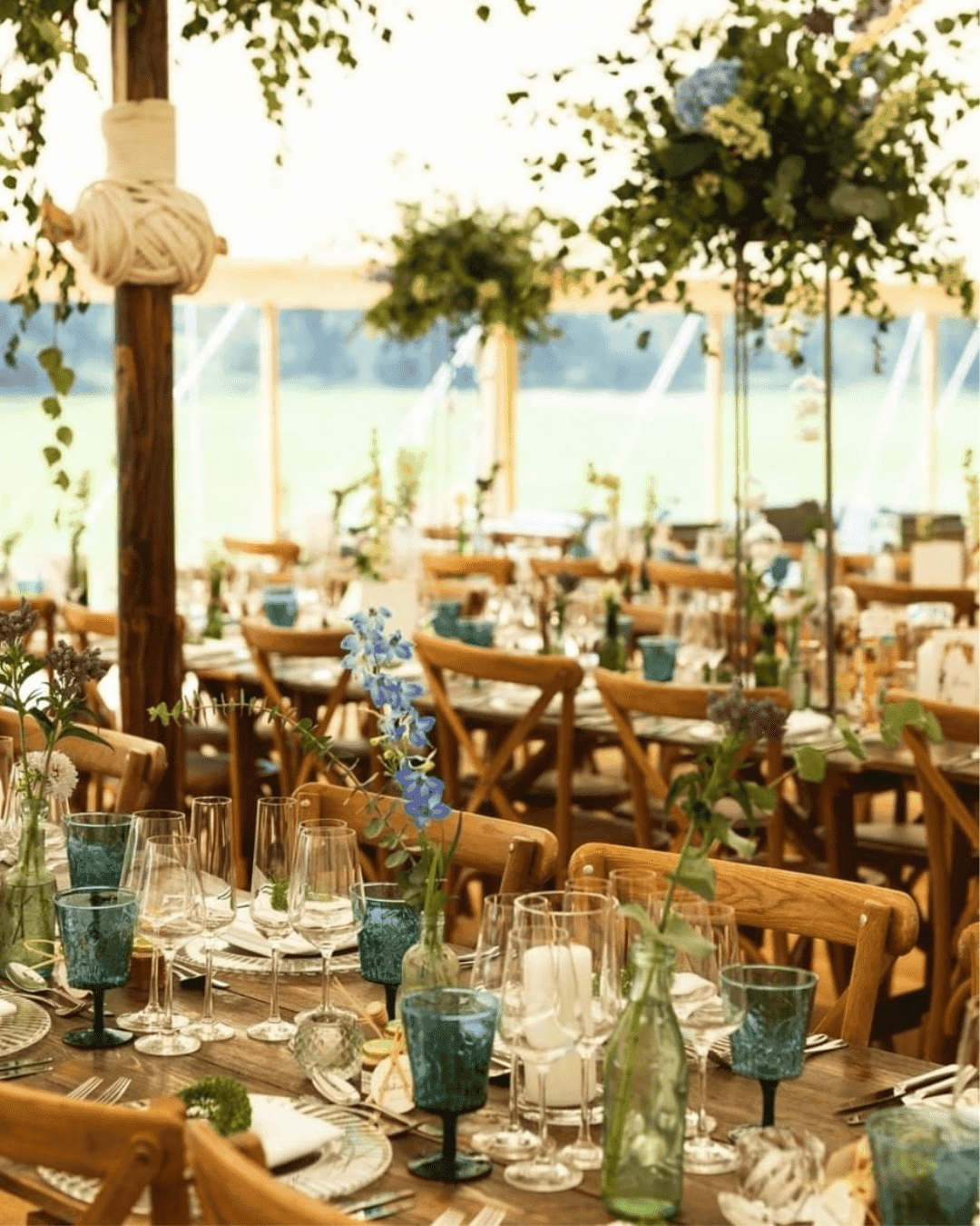 Grab A Blanket Wedding Ideas For Cold Summer Evenings