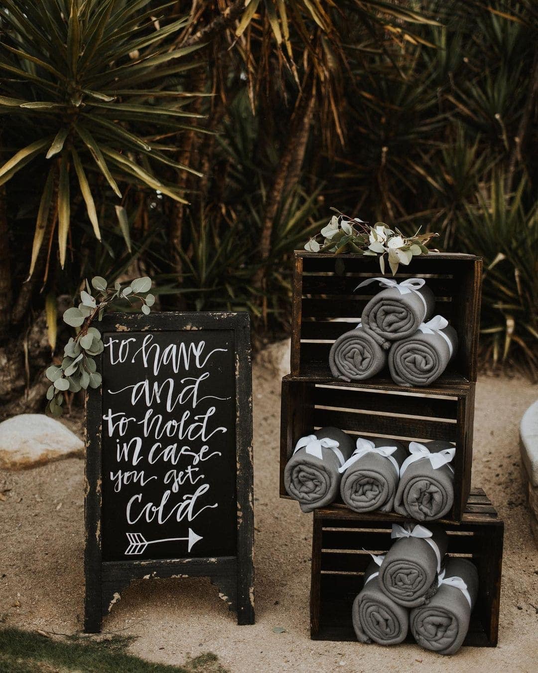 Grab A Blanket Wedding Ideas For Cold Summer Evenings