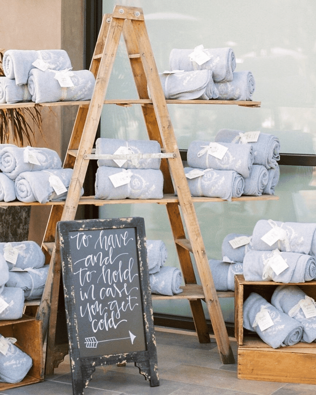 Grab A Blanket Wedding Ideas For Cold Summer Evenings