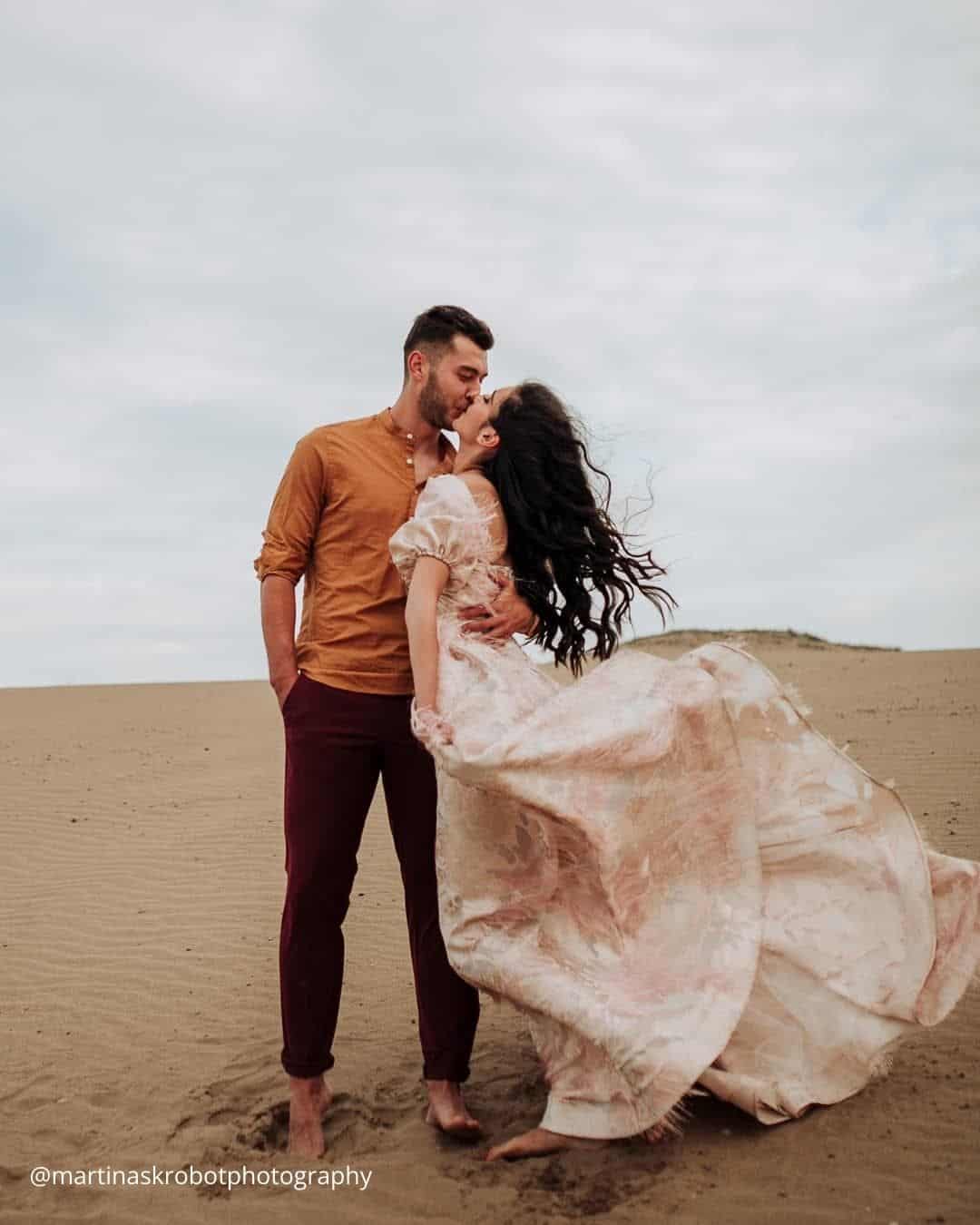 Honeymoon Photo Accessories