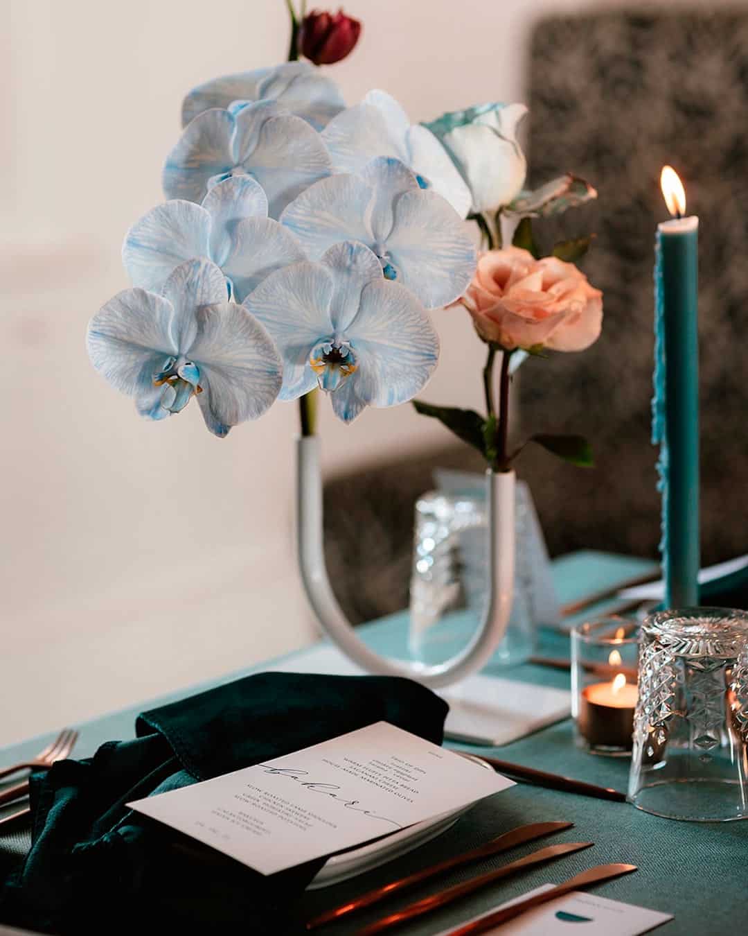 Main things to consider when choosing wedding colors