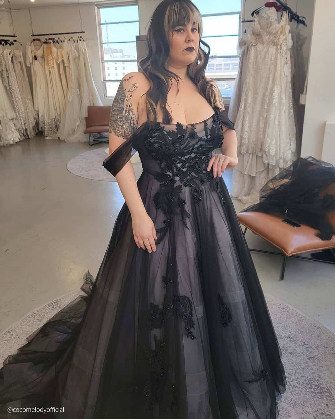 Black And White Wedding Dresses Plus Size