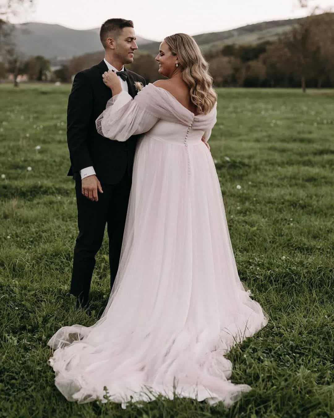 Puff Sleeve Plus Size Bridal Dresses