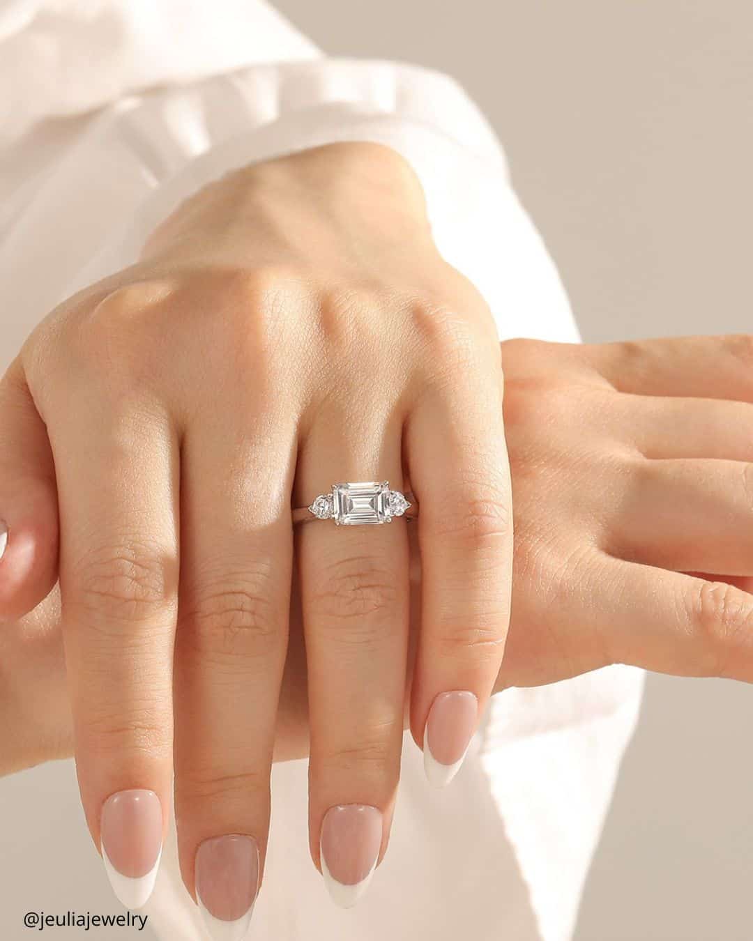 White Gold Engagement Rings