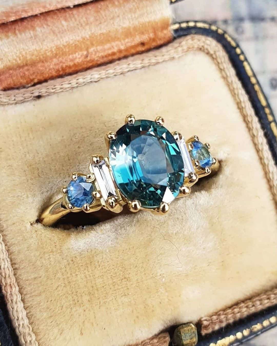 Sapphire Gemstone Rings
