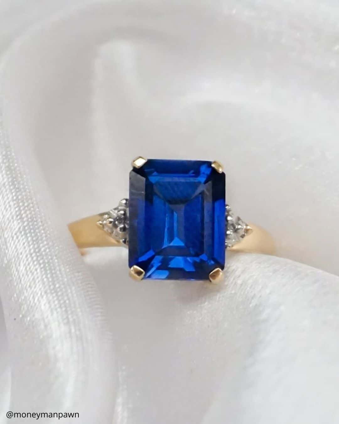 Engagement Rings With A Blue Sapphire Stone