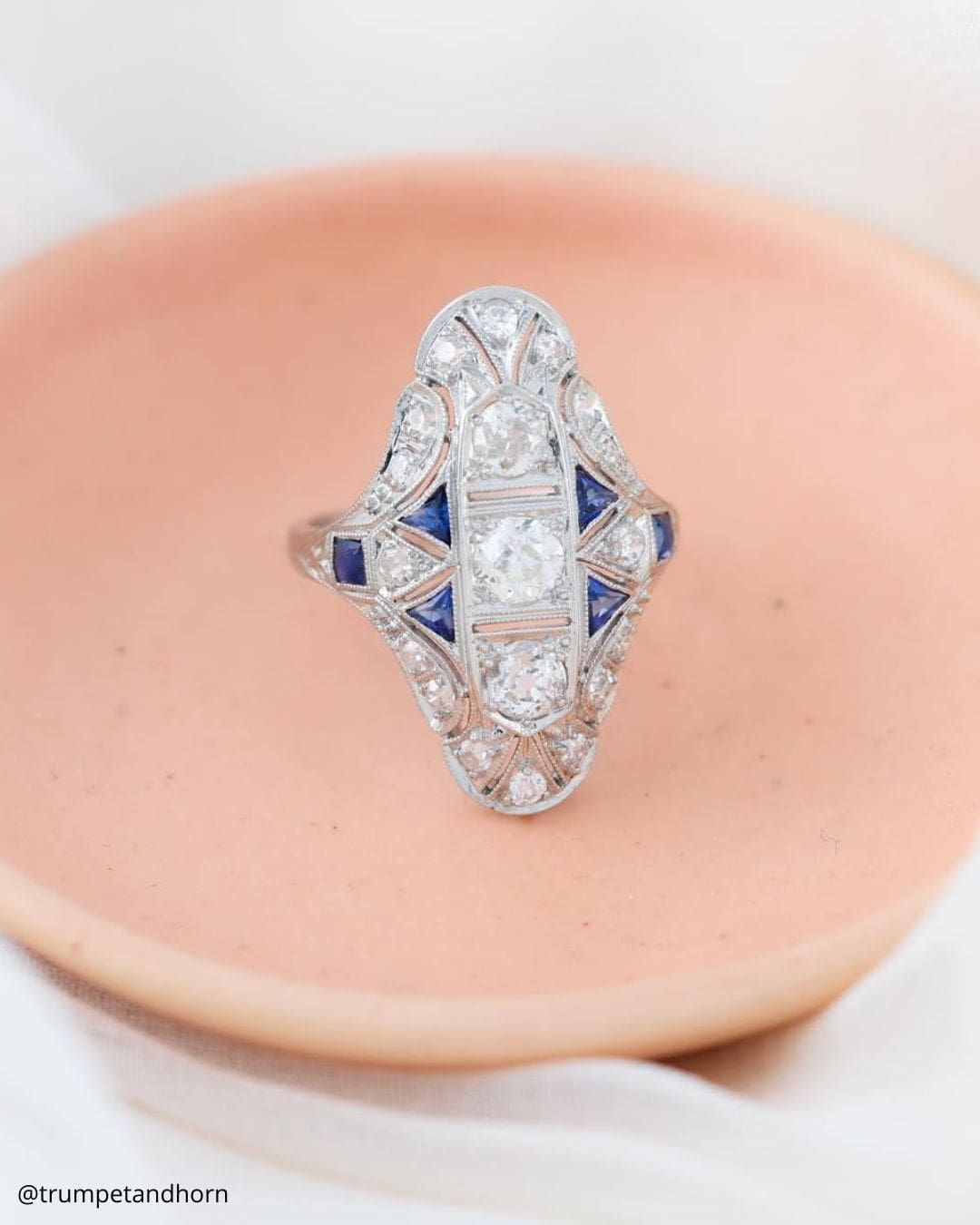 Vintage Engagement Rings with Sapphires