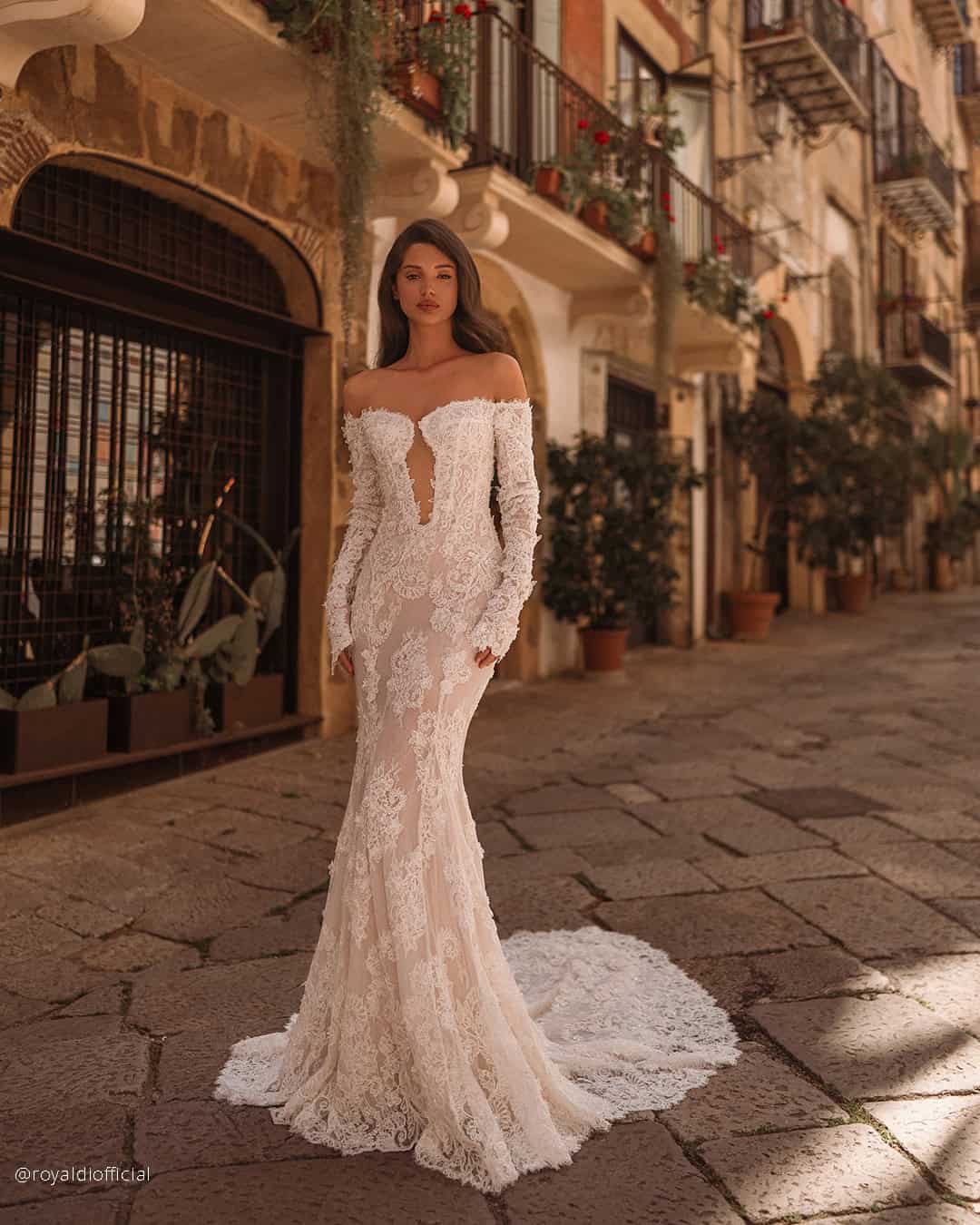 Sexy Lace Wedding Dresses