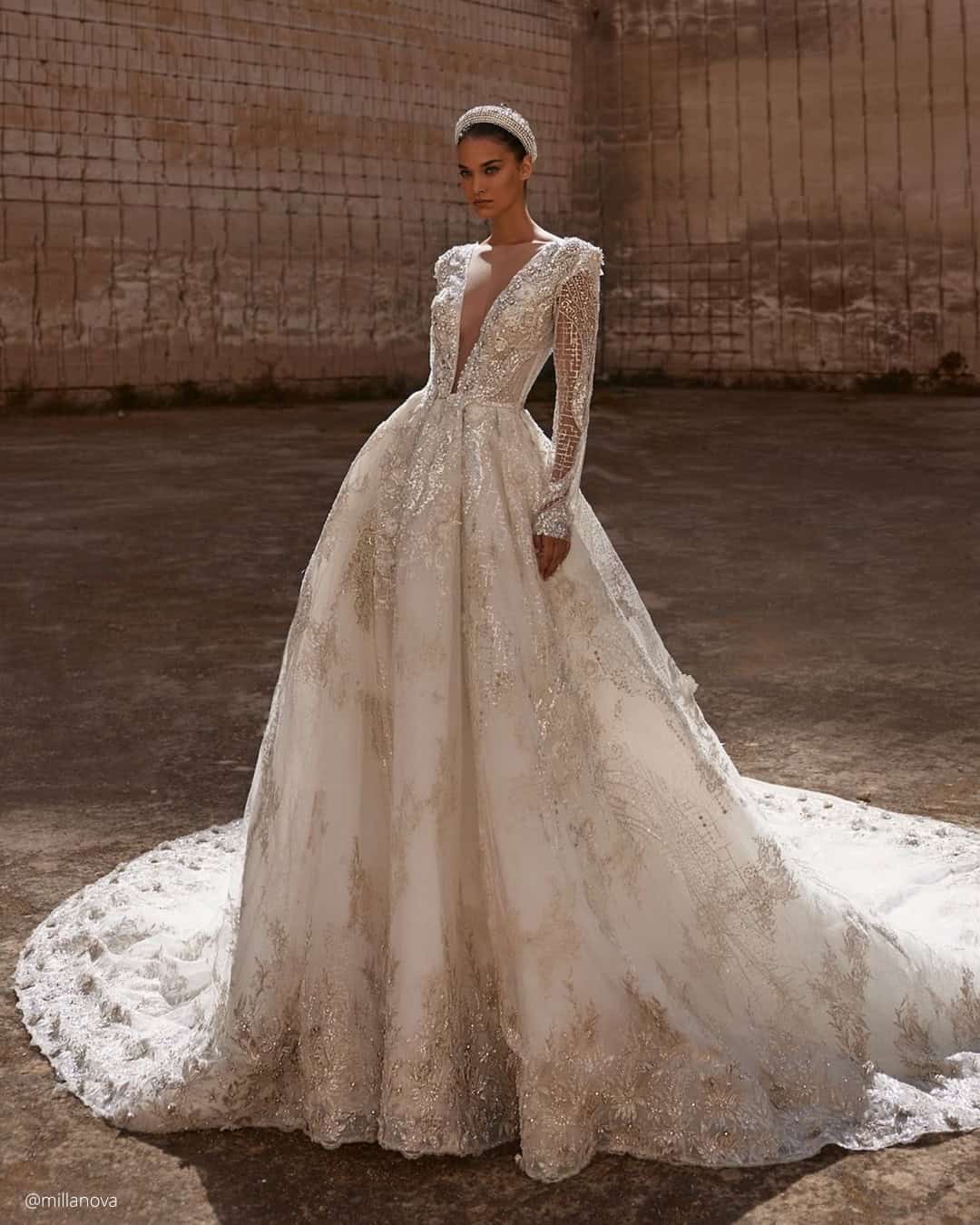 Lace Ball Gown Wedding Dresses