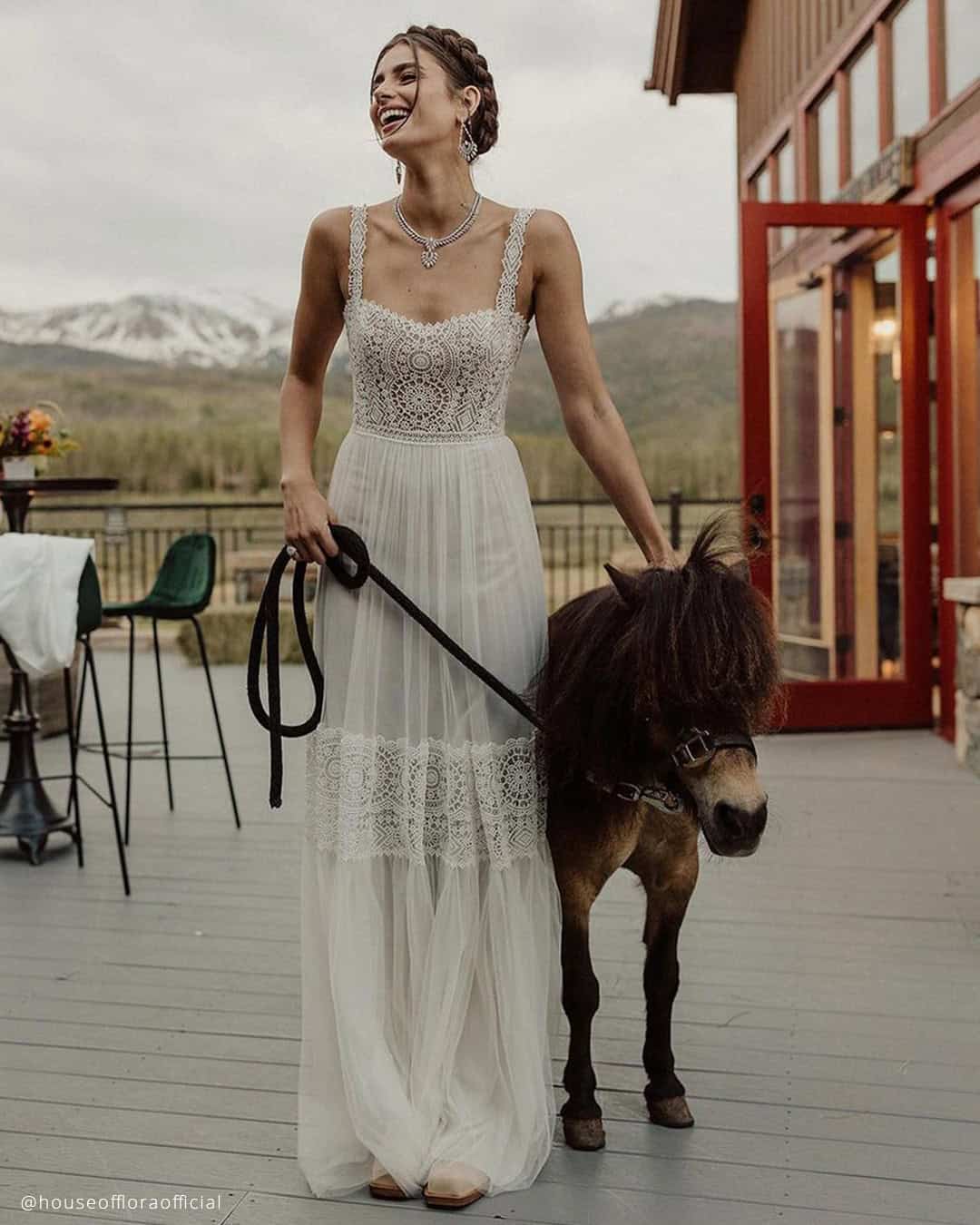 How to Accessorize Your Bohemian Style Dresses