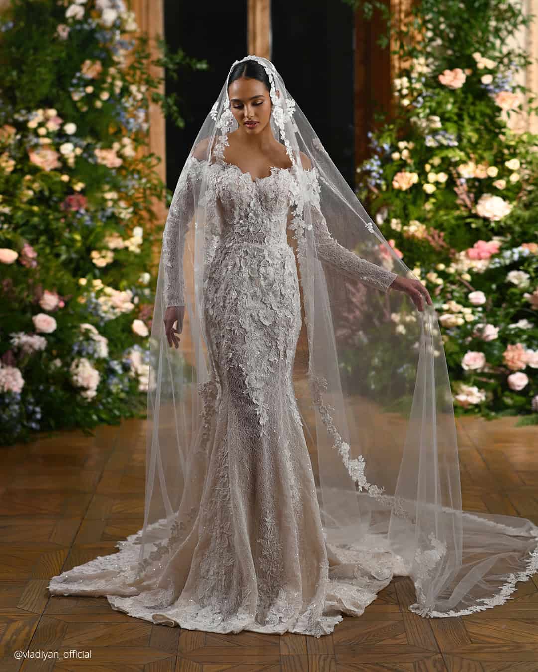 Off The Shoulder Lace Wedding Dresses