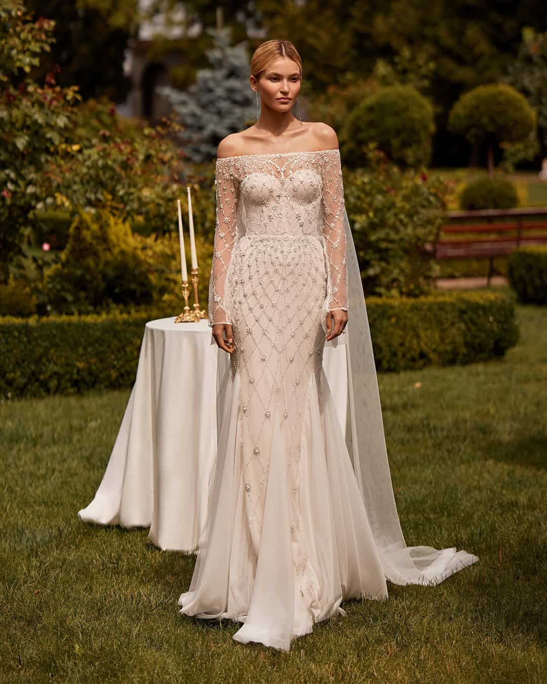Vintage Off Shoulder Wedding Gowns