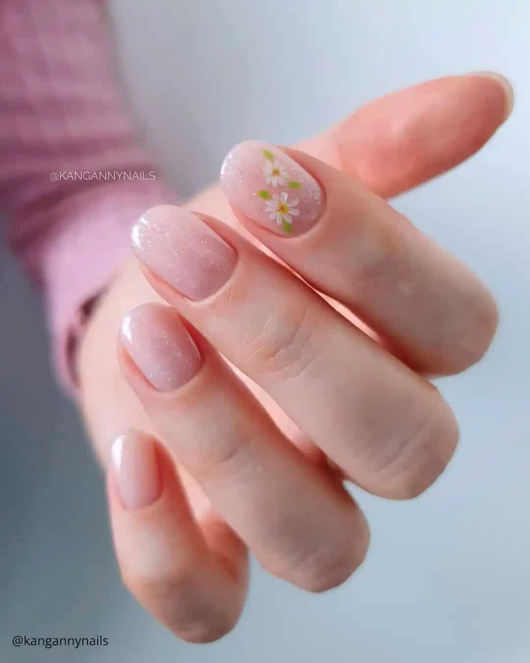 Cute Short Wedding Nails