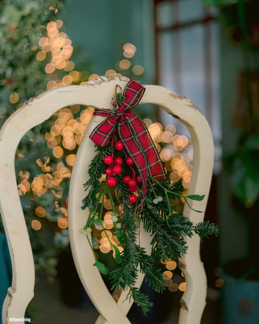 White & Red Winter Wedding Ideas