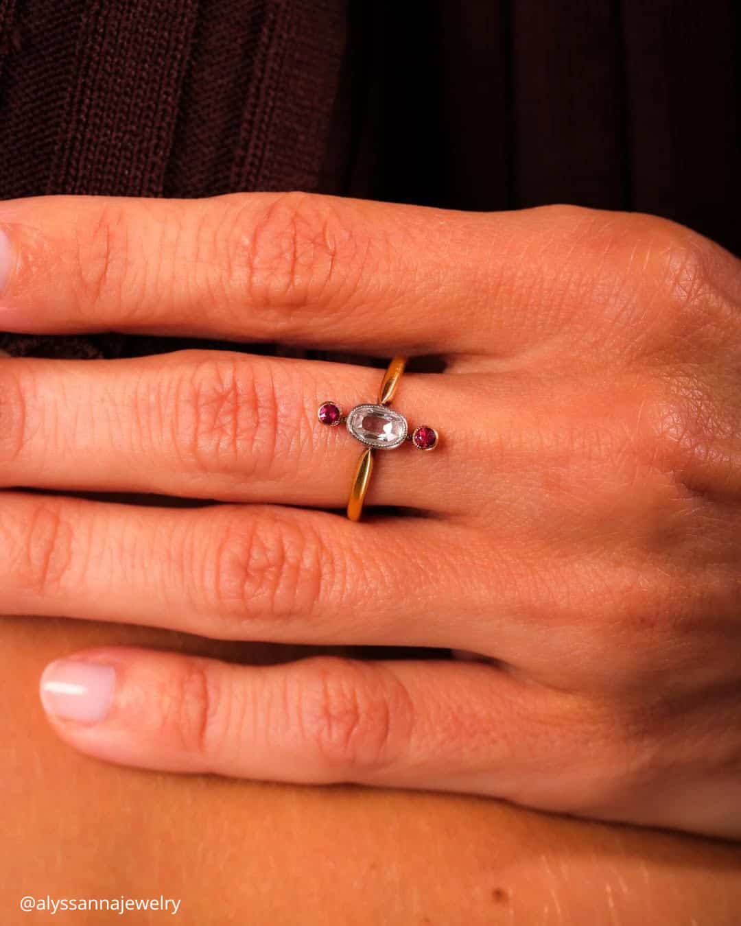 Oval Engagement Rings