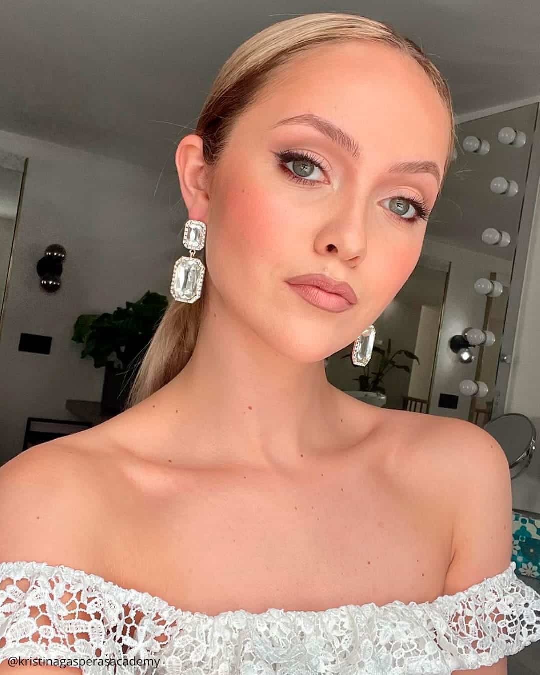 Common Wedding Beauty Problems and How to Fix Them