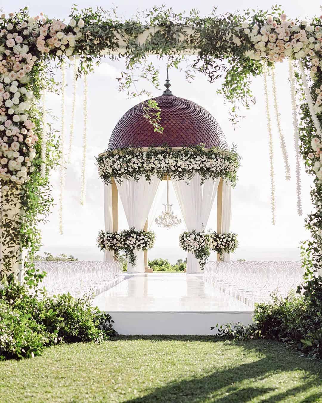 Dark Wedding Theme