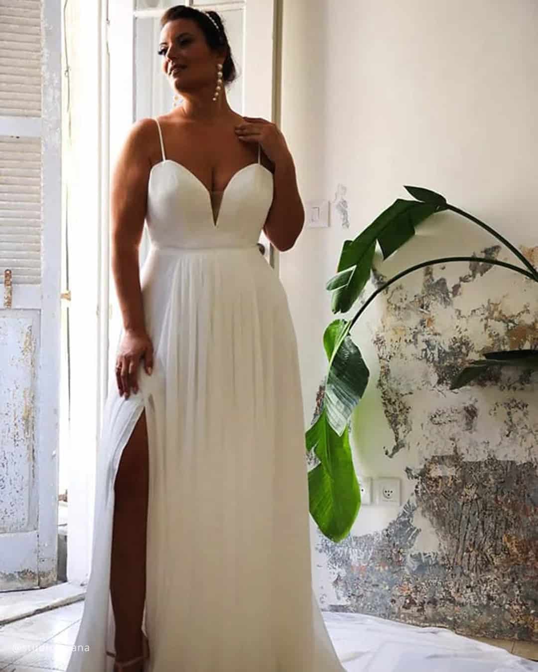 How To Accessorize A Greek Wedding Dresses?