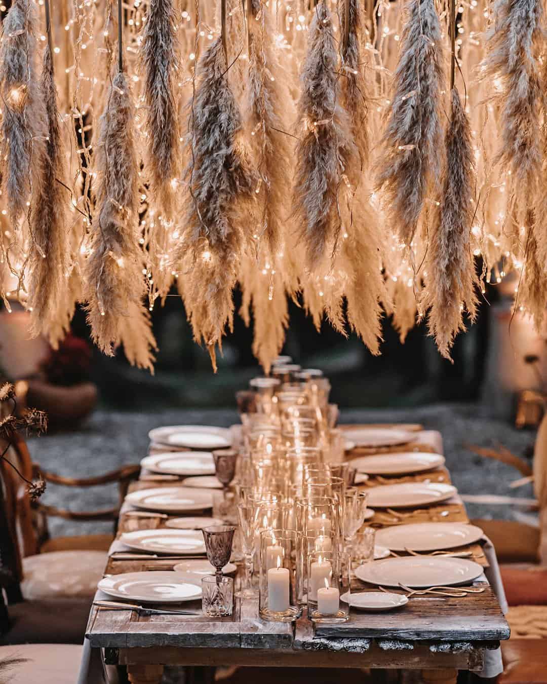 Rust White Ideas In Wedding Decor