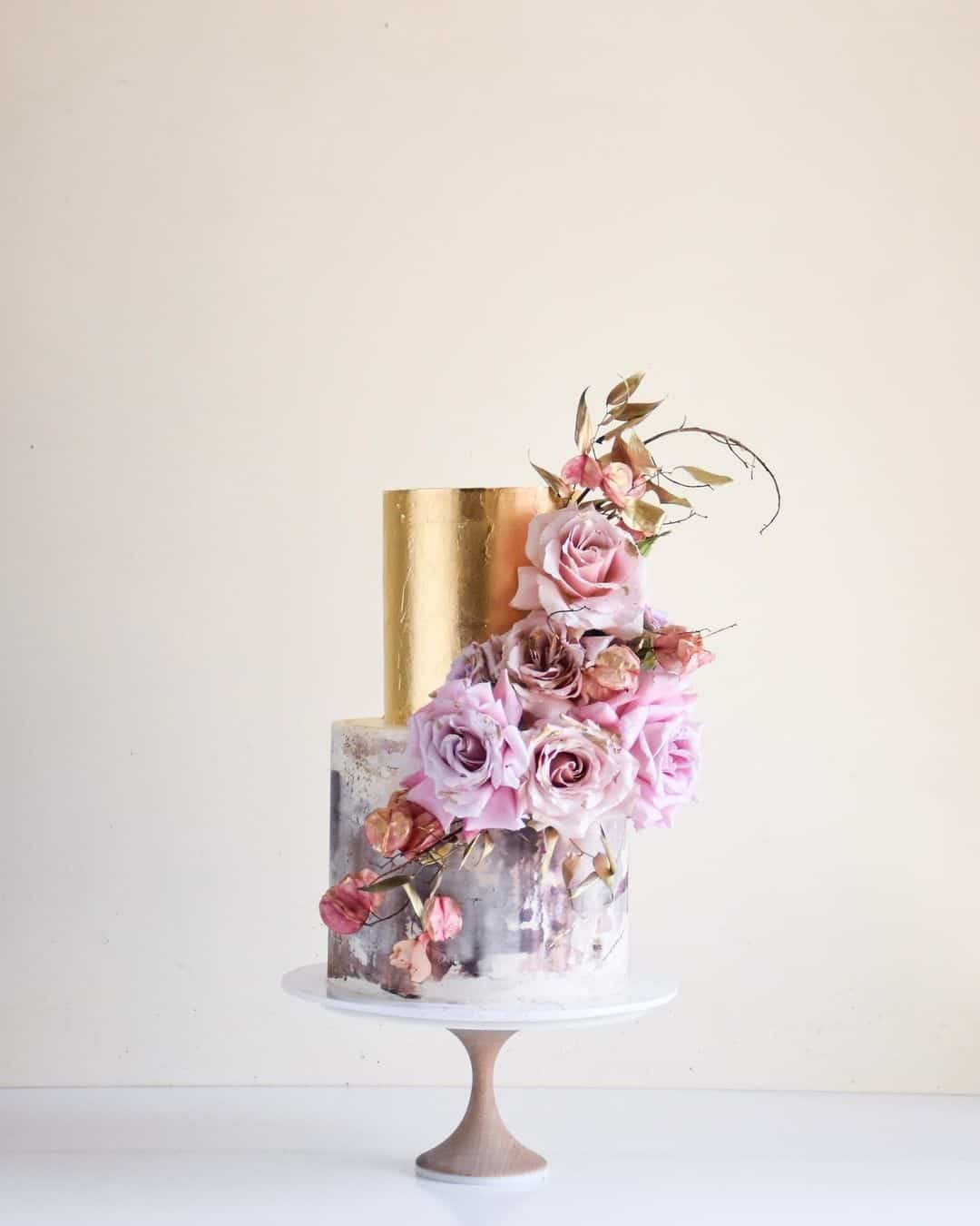 Light Gray Marble Wedding Cakes