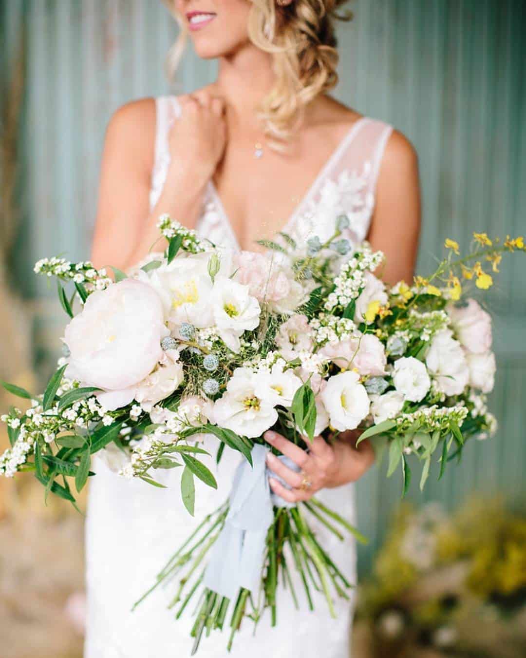 Stunning White Wedding Bouquets