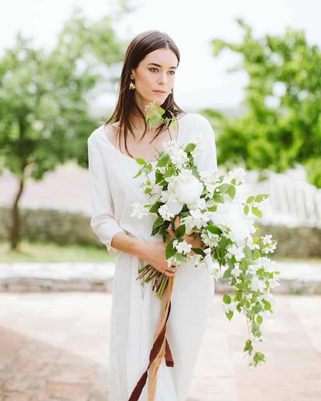 White Wedding Bouquets For Gentle Brides