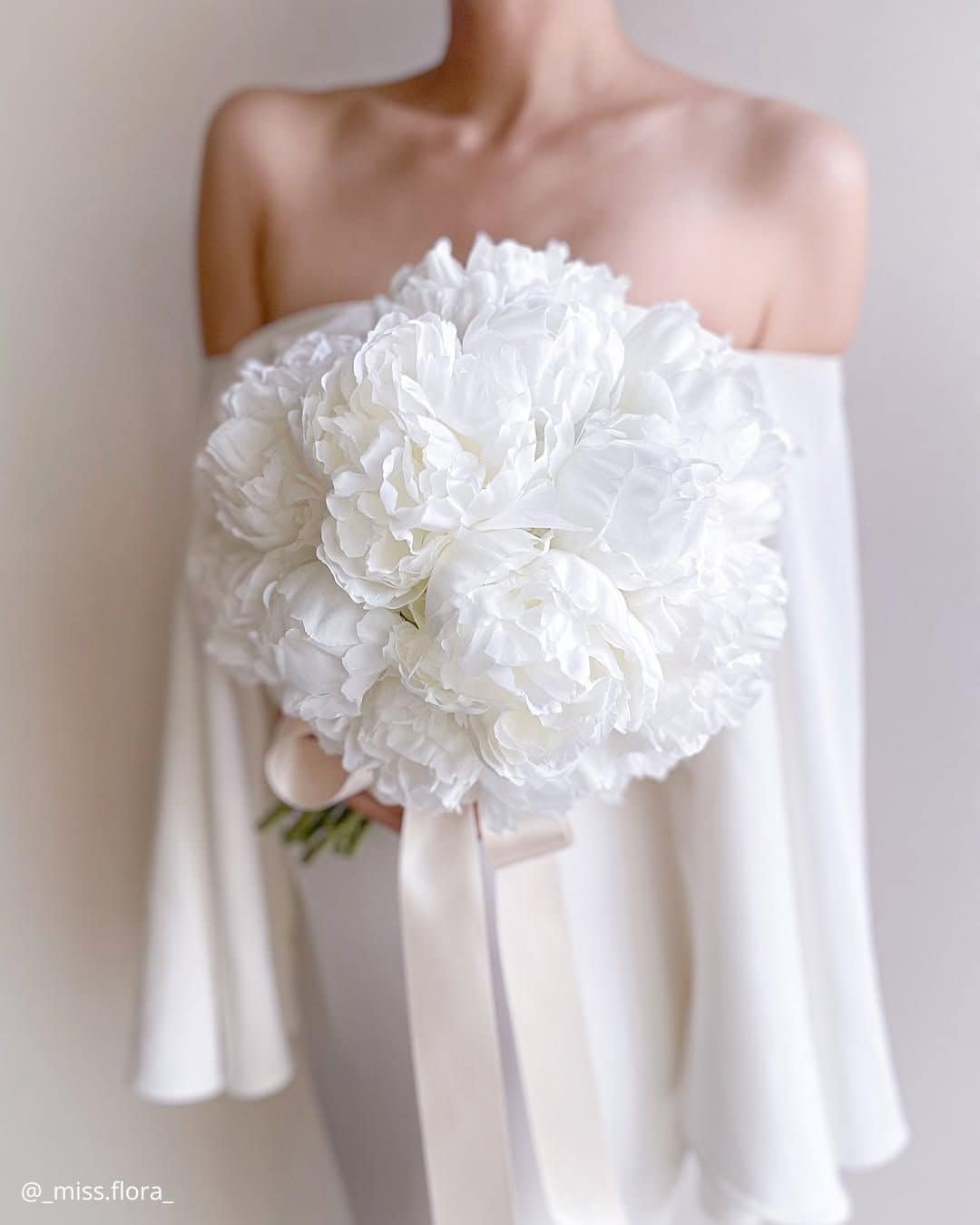 Delicate Wedding Bouquets