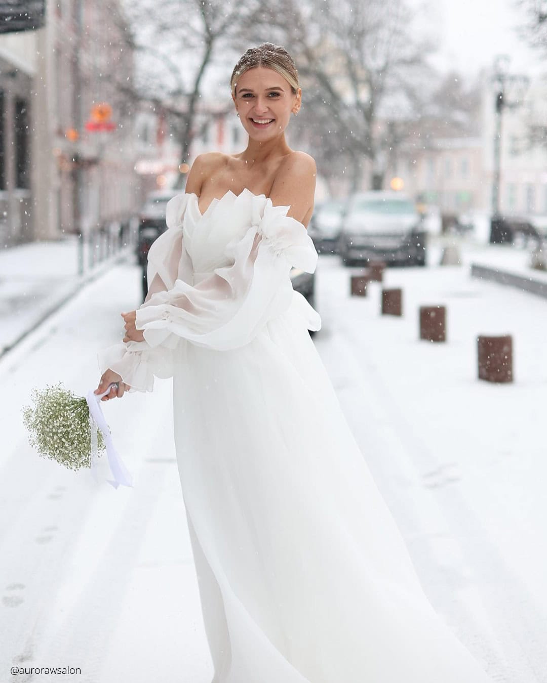 Winter Bride Outfits With Fur
