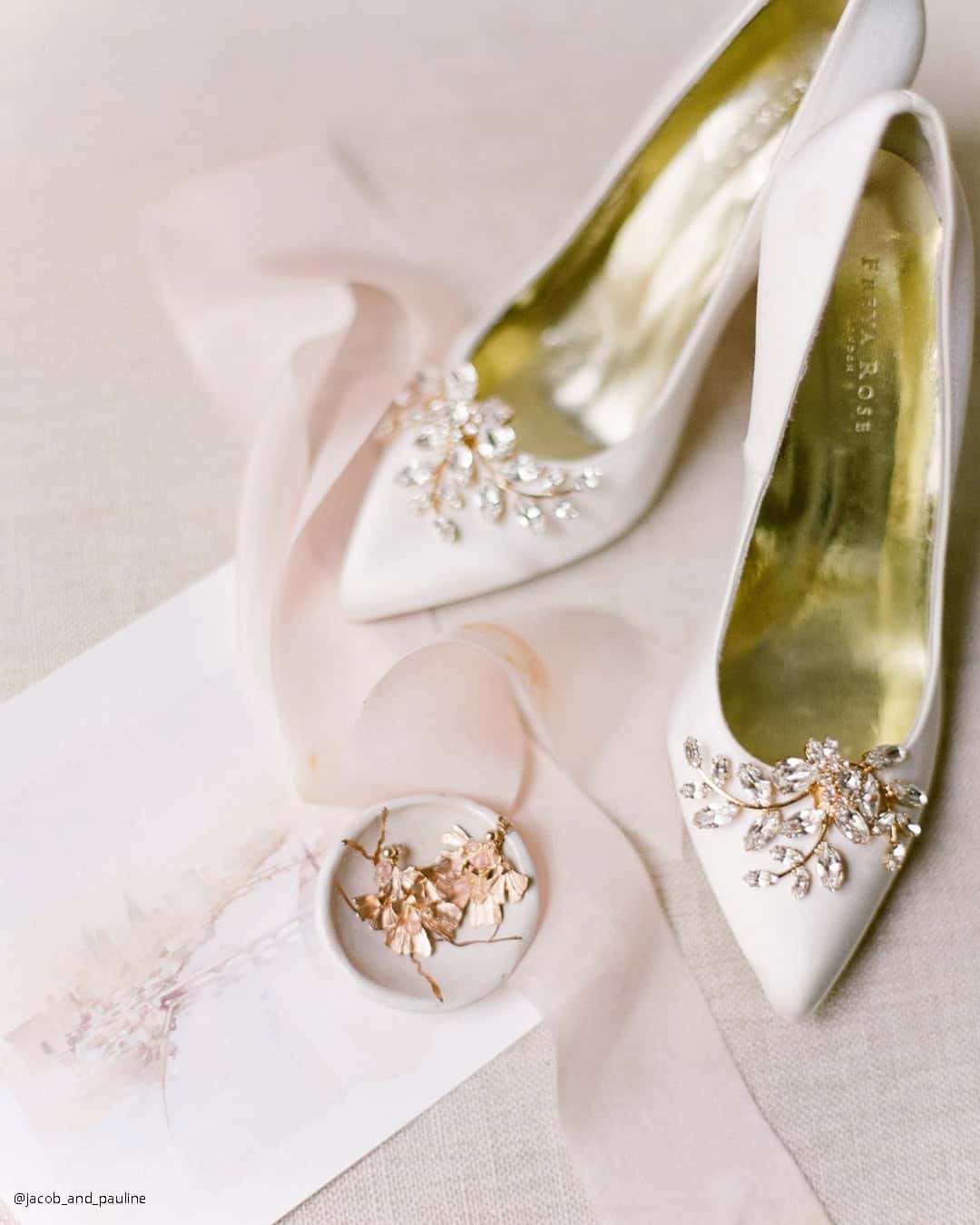 Elegant Closed Toe Shoes Wedding