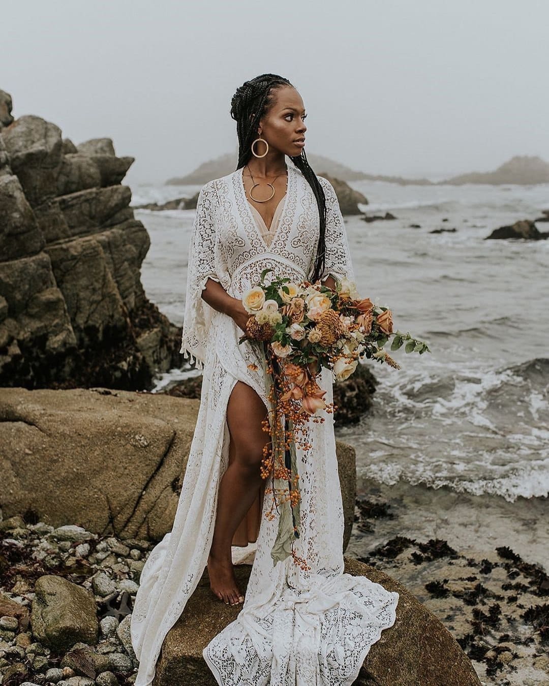 Simple Cascade Bouquets with Roses